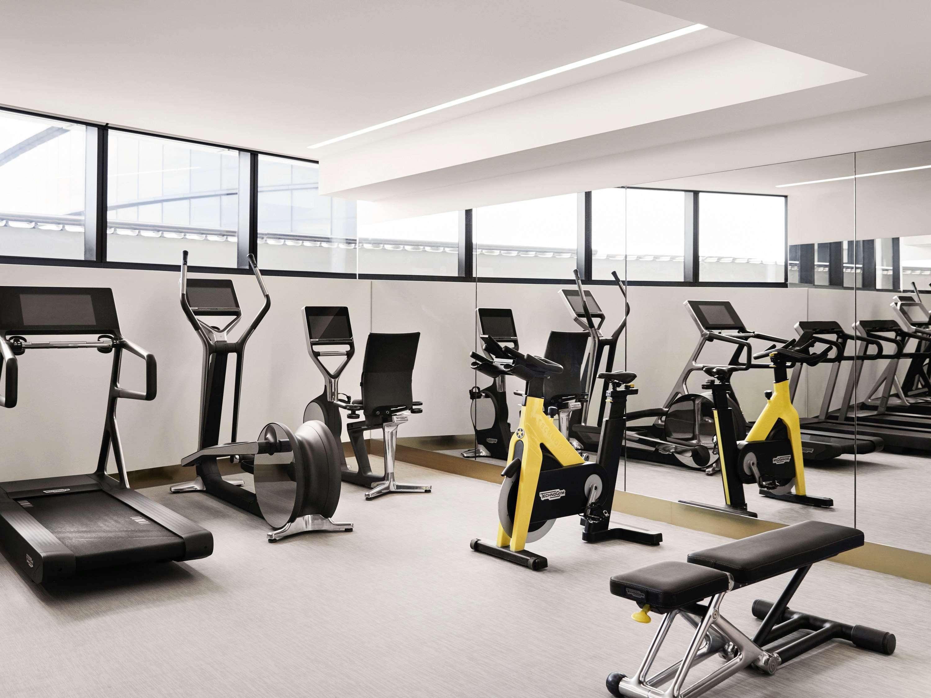 Hotel Chadstone Melbourne Mgallery Collection מראה חיצוני תמונה The gym at the hotel