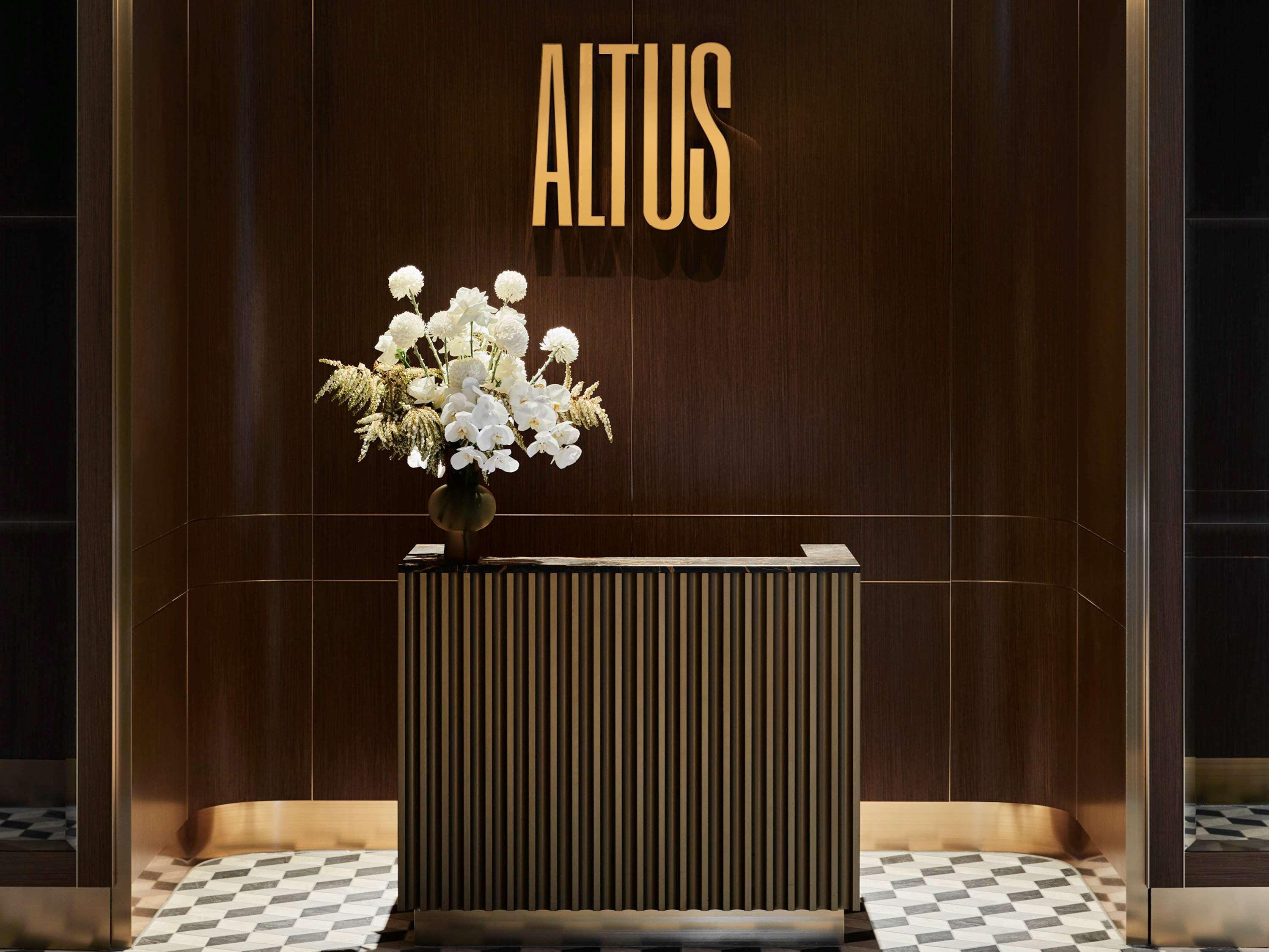 Hotel Chadstone Melbourne Mgallery Collection מראה חיצוני תמונה Altus reception desk