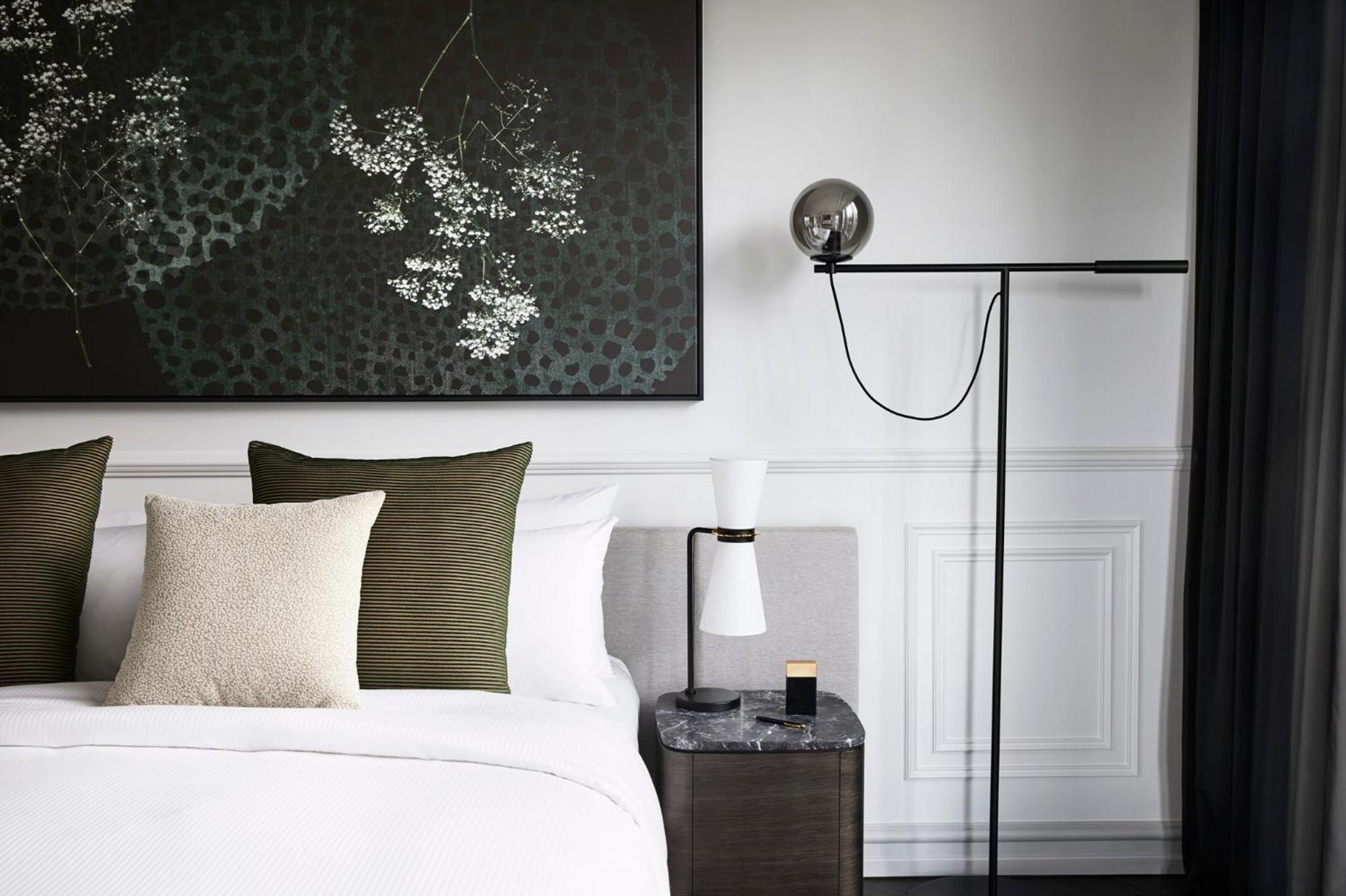 Hotel Chadstone Melbourne Mgallery Collection מראה חיצוני תמונה Floor lamp